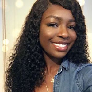 Meet your Posher, Crystal